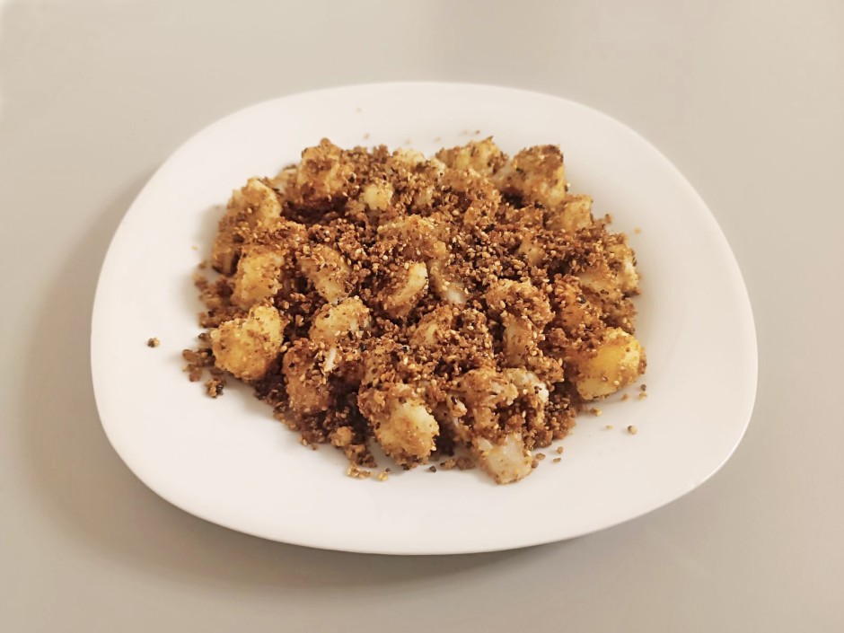 Brösel-Karfiol mit Sesam