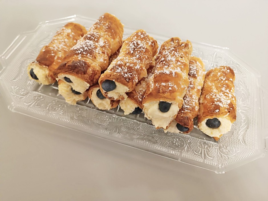 Schaumrollen mit Topfenfülle