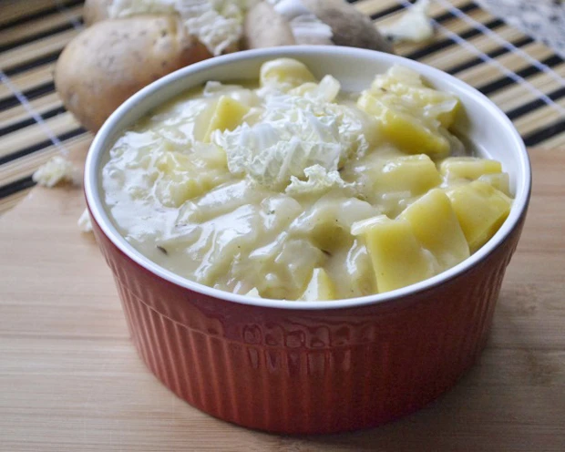 Eingebrannter Chinakohl mit Kartoffeln