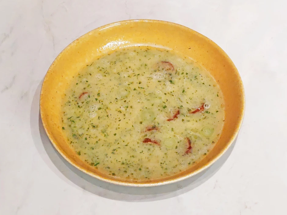 Gr&uuml;ne Jalapeno-Curry-Suppe