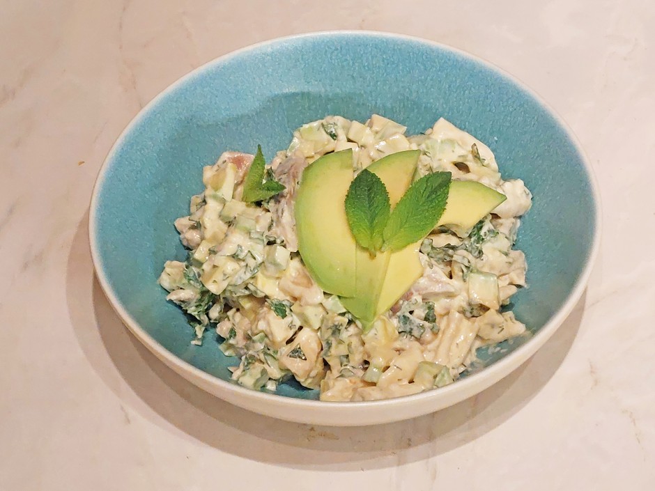 Sylter Matjessalat mit Avocado und Minze