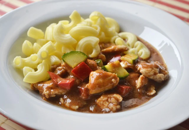 Hühnergulasch