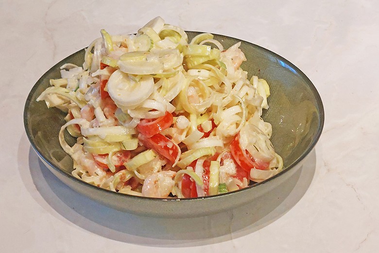 Lauchsalat mit Eismeergarnelen