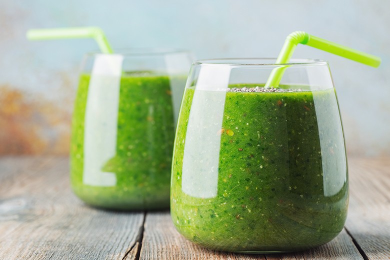 Grüner Smoothie mit Rote-Rüben-Blättern