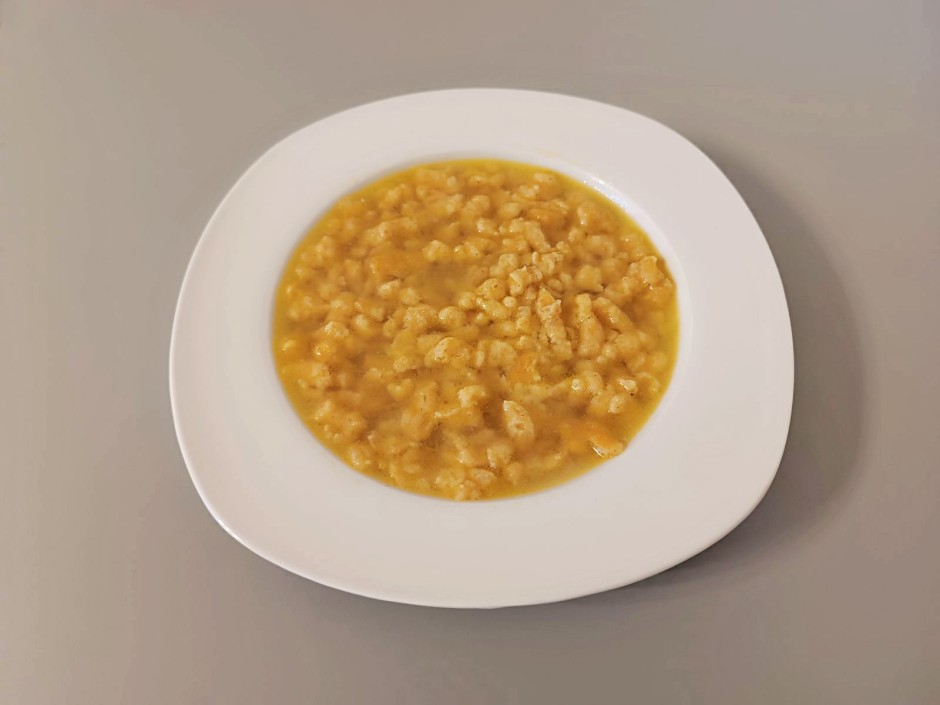 Dinkelgrießreis in klarer Suppe