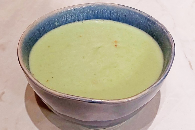 Apfel-Curry-Kokos-Suppe