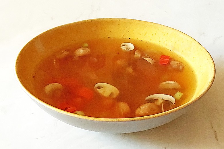 Klare Champignonsuppe