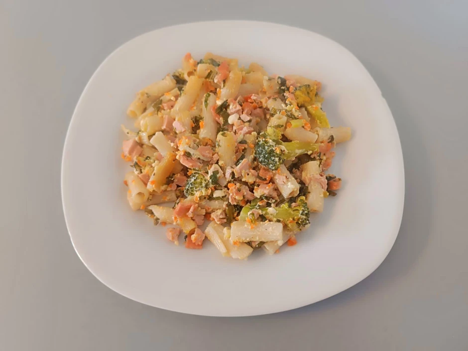 Wurst-Nudelauflauf