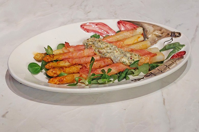 Spargel-Speck-Röllchen