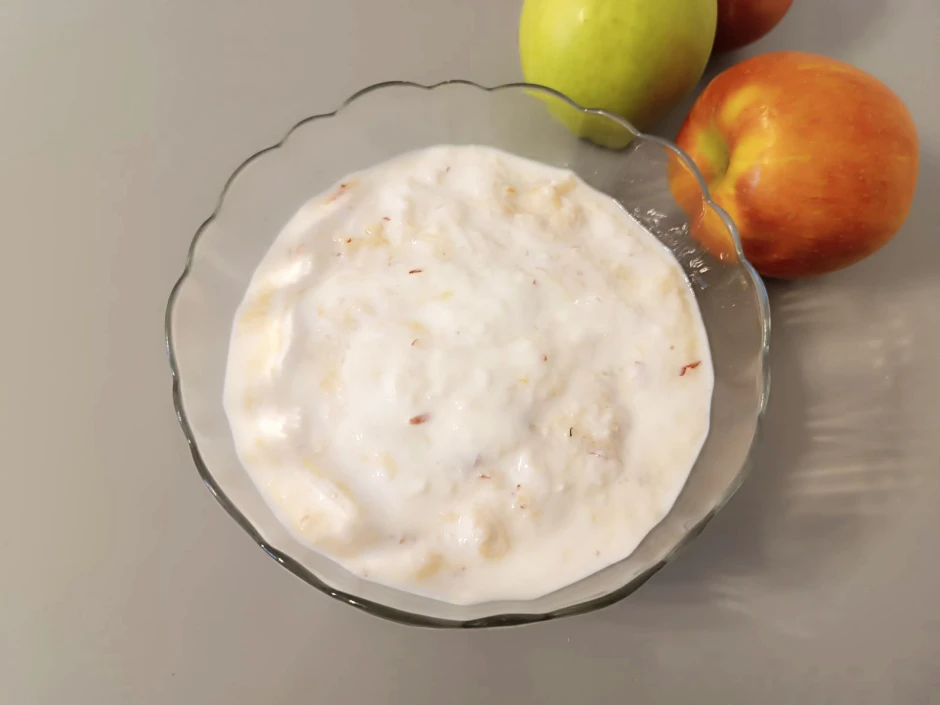 Apfel mit Joghurt