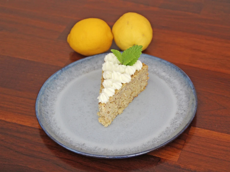 Mohn-Zitronen-Torte
