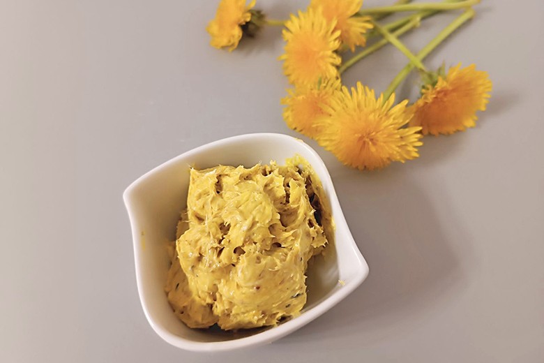 Löwenzahnblüten-Butter