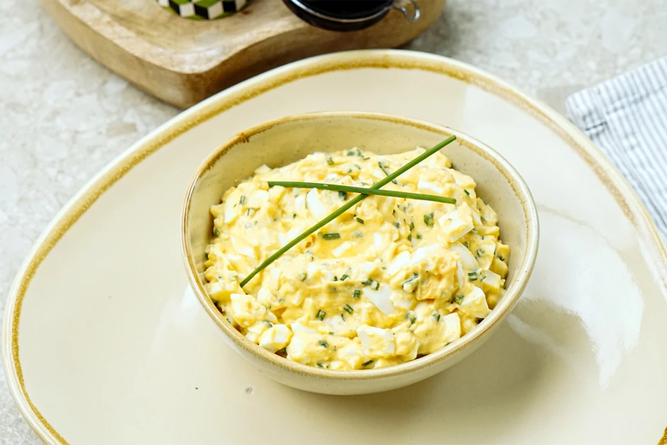 Eiersalat mit Schnittlauch