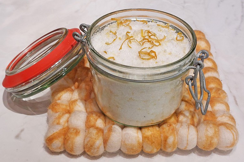 Zitronenzucker mit Tonkabohne