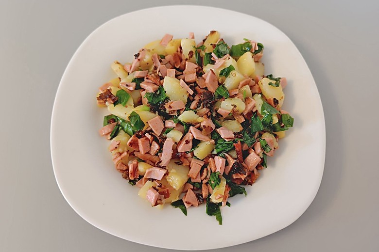 Erdapfelgröstel mit Bärlauchstreifen