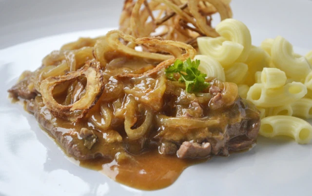 Esterhazyrostbraten