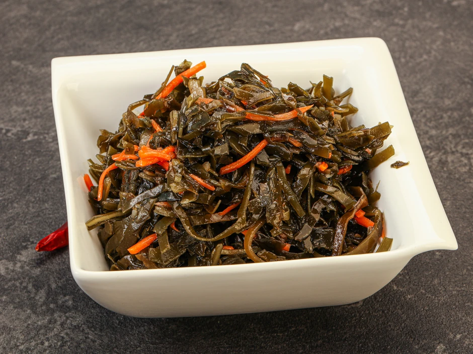 Kombu Algensalat mit Karotten
