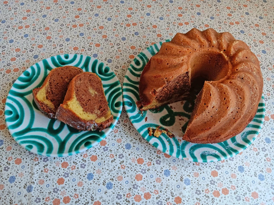 Burgenl&auml;ndischer Schlagobers-Gugelhupf