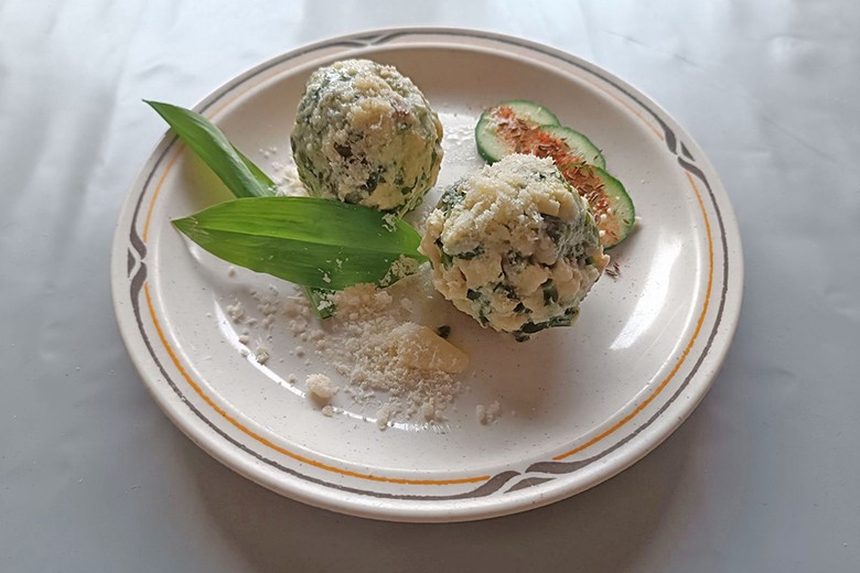 Dinkel-Bärlauchknödel