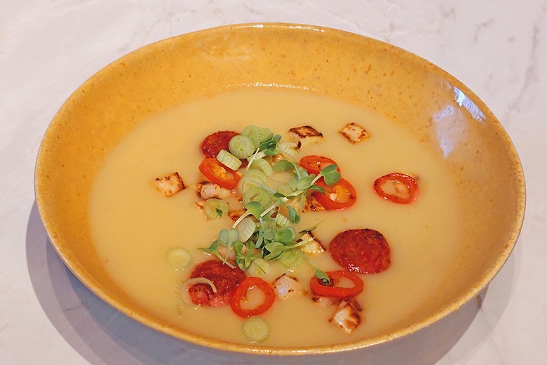 Pikante Kartoffel-Kohlrabi-Suppe
