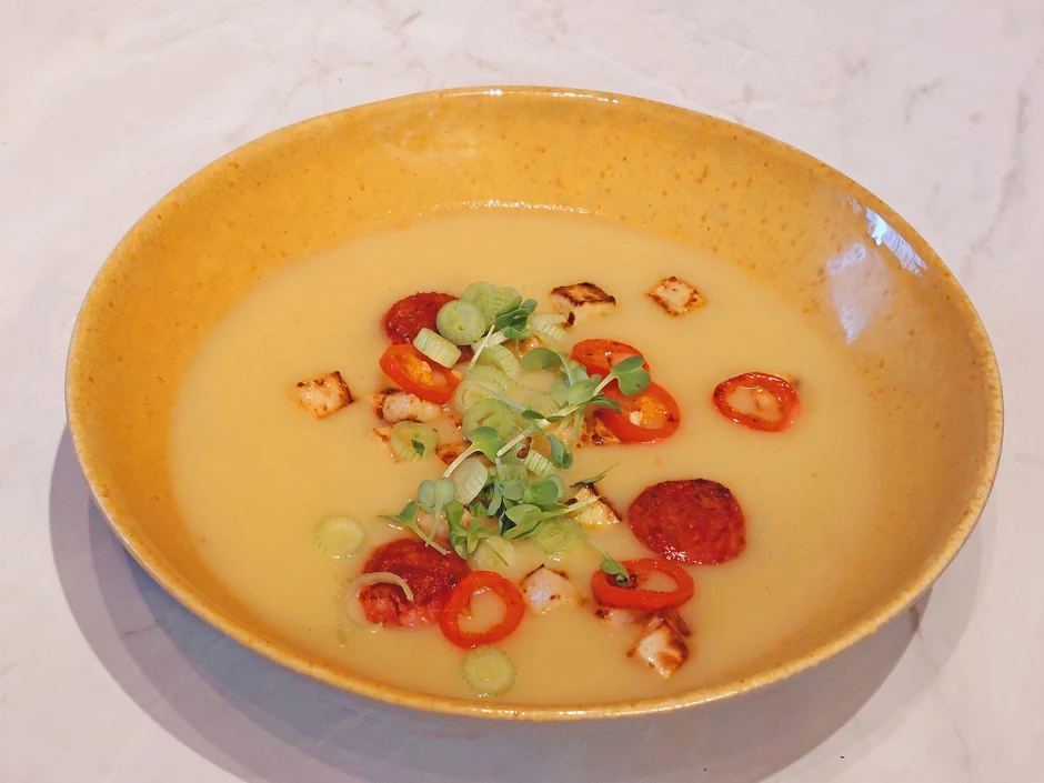 Pikante Kartoffel-Kohlrabi-Suppe