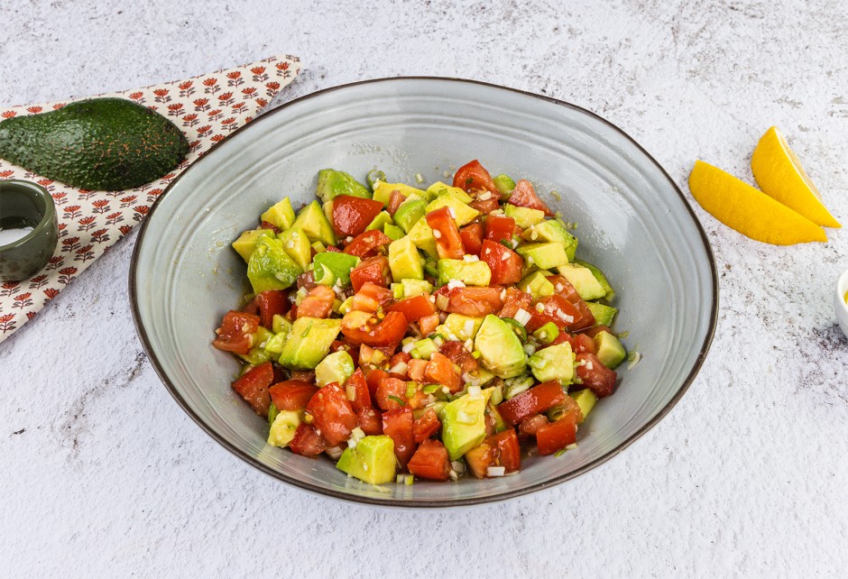 Tomaten-Avocado-Salat