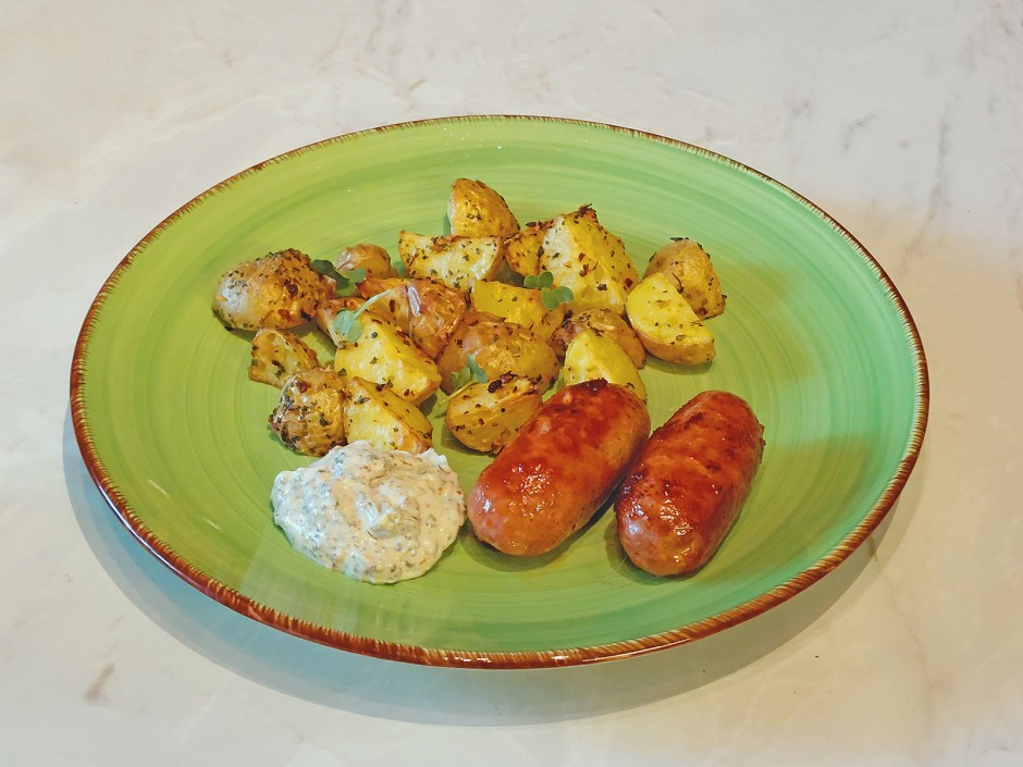 Salsiccia mit Chimichurri-Kartoffeln