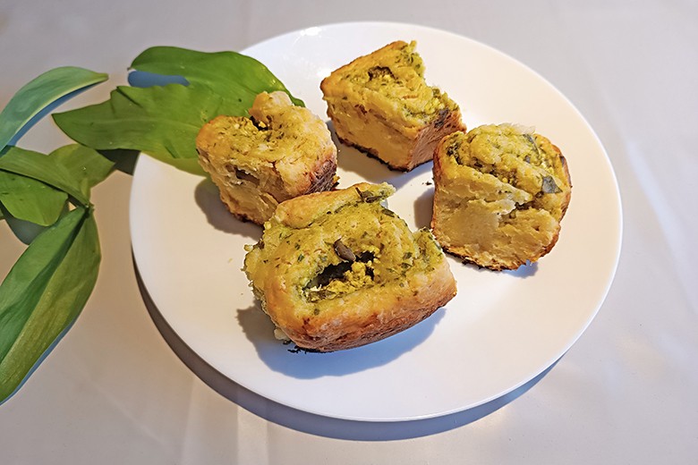 Bärlauch-Topfen-Schnecken aus dem Camping-Backofen