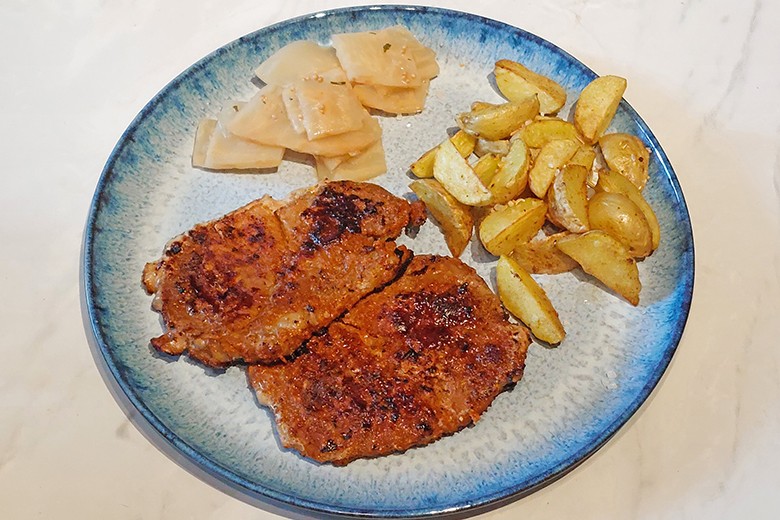 Schweinesteaks Cafe de Paris