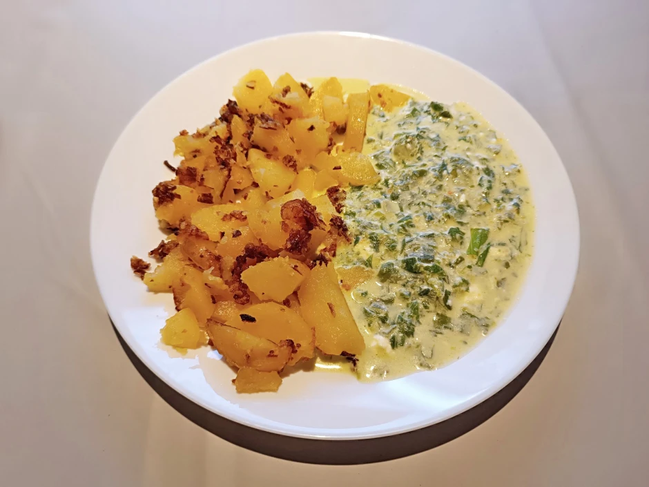 Gebratene Erd&auml;pfel mit B&auml;rlauchsauce