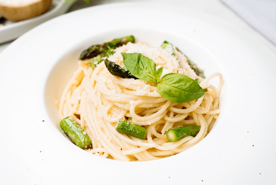 Spargel Carbonara