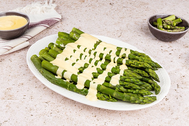 Spargel mit Sauce Hollandaise