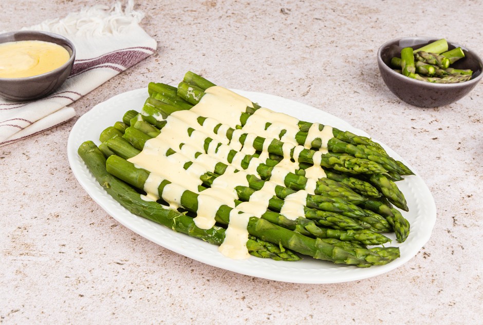 Spargel mit Sauce Hollandaise