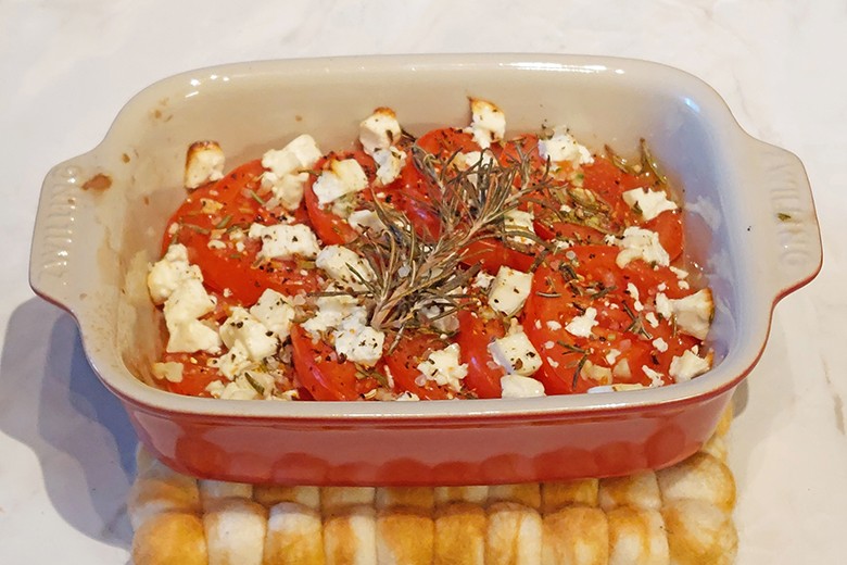 Ofentomaten mit Rosmarin und Feta
