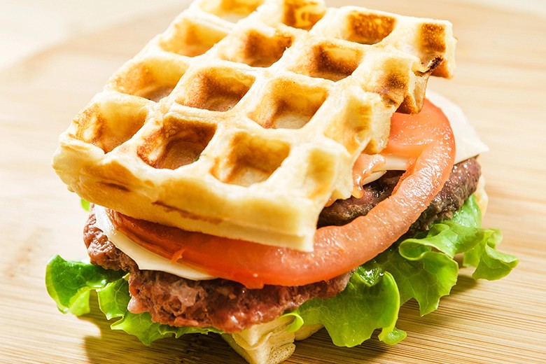 Würziger Waffelburger