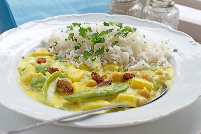 Kirchererbsencurry mit Erdäpfeln