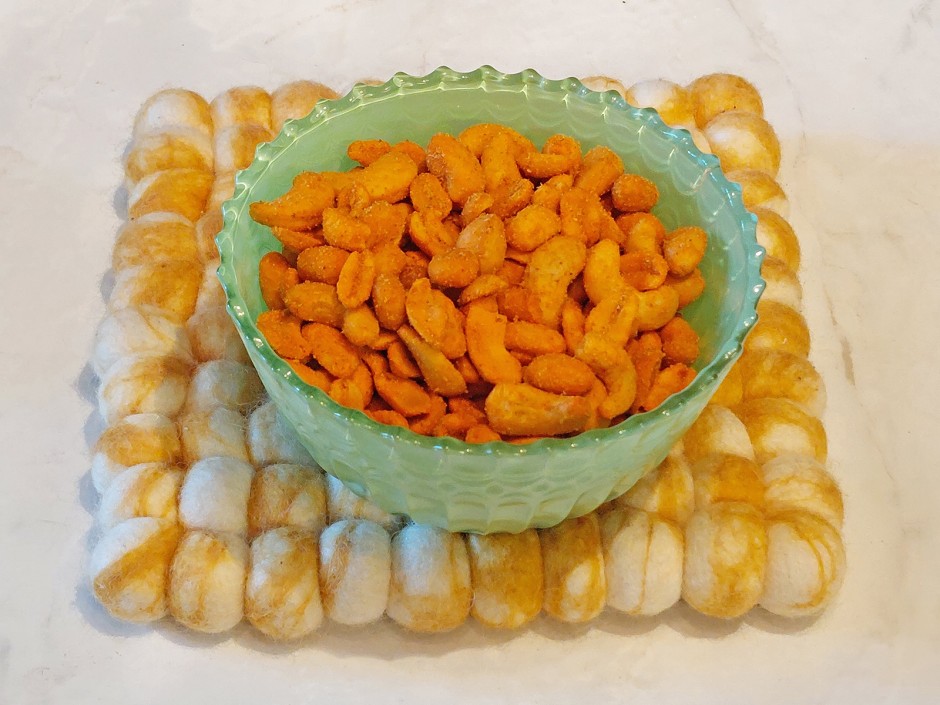 Curry-Nüsse