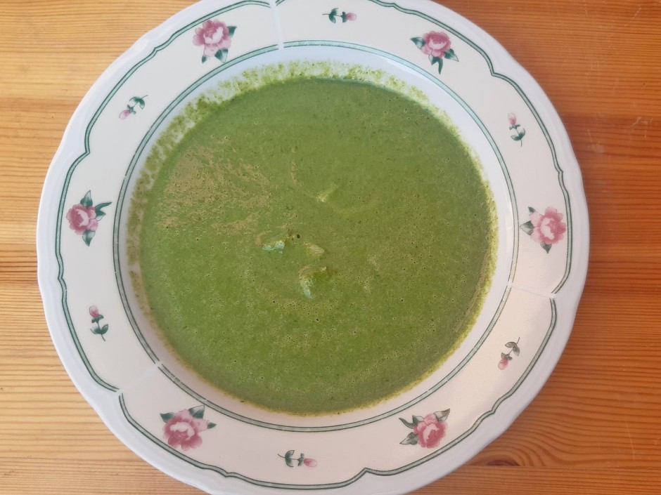 Spinat-Erdäpfelsuppe