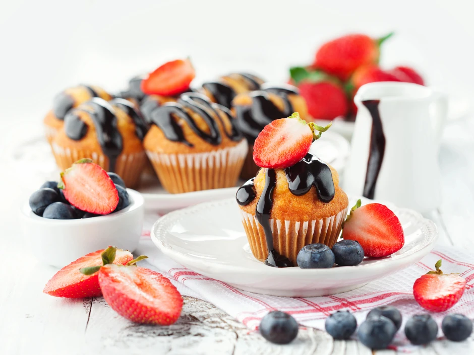Muffins mit Obststücken
