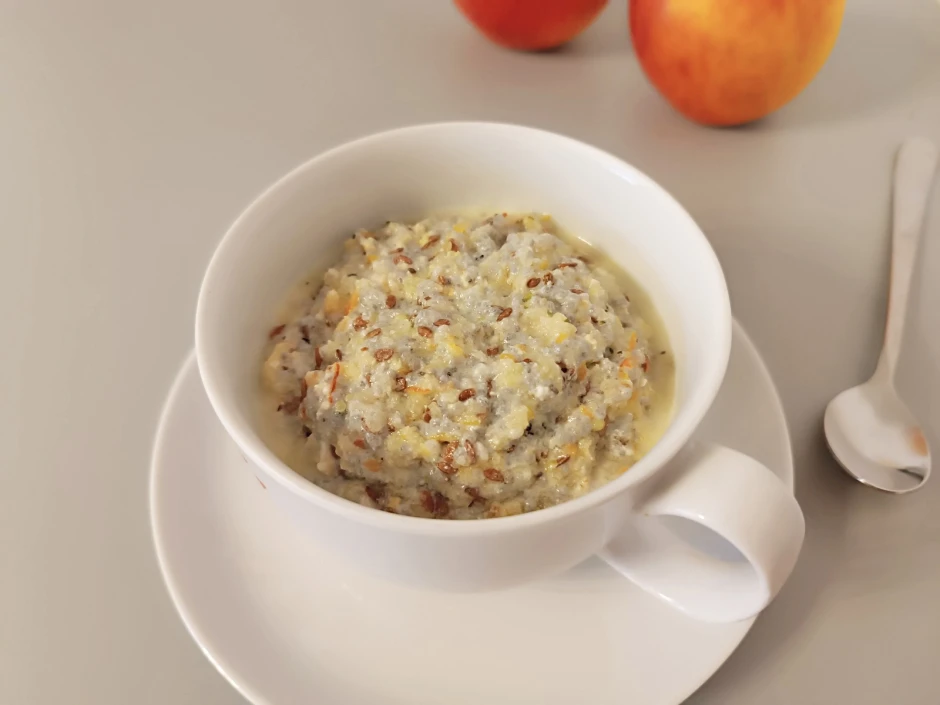 Fr&uuml;hst&uuml;cksm&uuml;sli mit Milchkefir