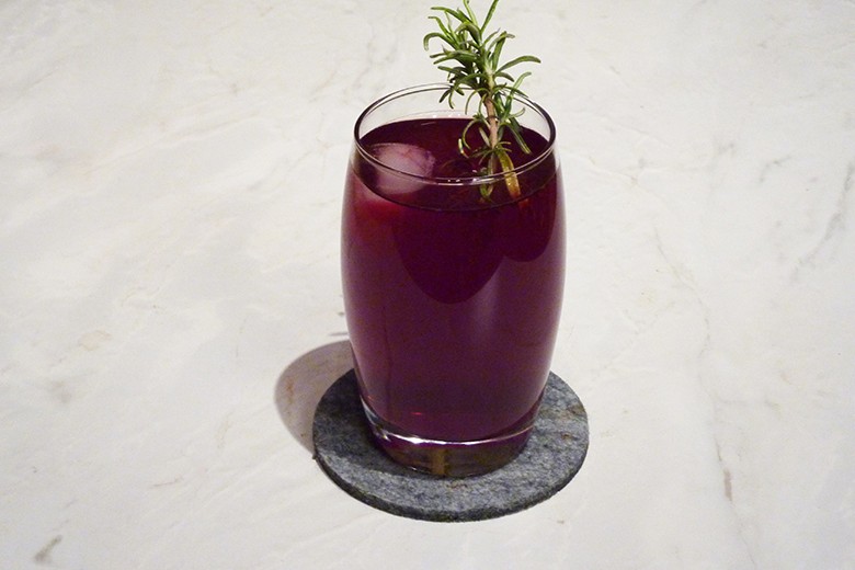 Rote-Rüben-Cocktail mit Gin