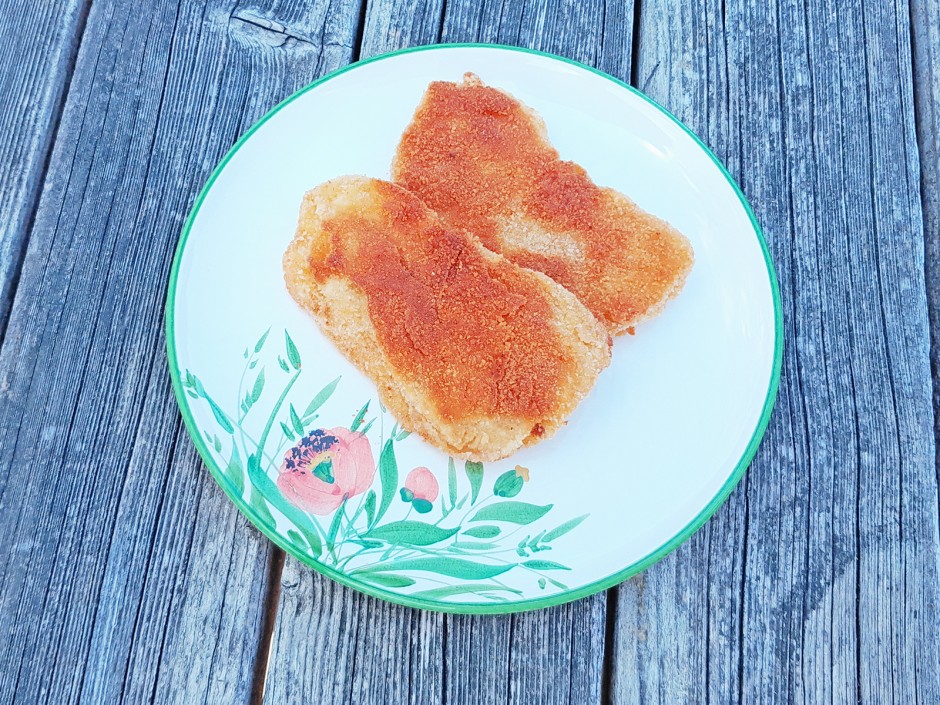 Doppelt panierte Kohlrabi-Schnitzel