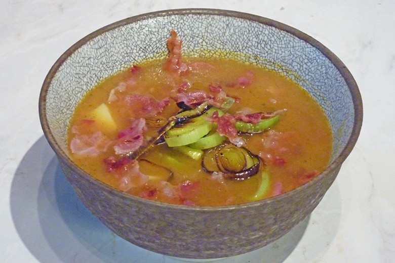 Kartoffel-Lauch-Suppe mit Speck