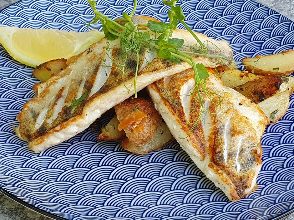 Zanderfilet mit Grillkartoffeln