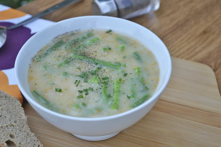 Portugiesische Fisolensuppe