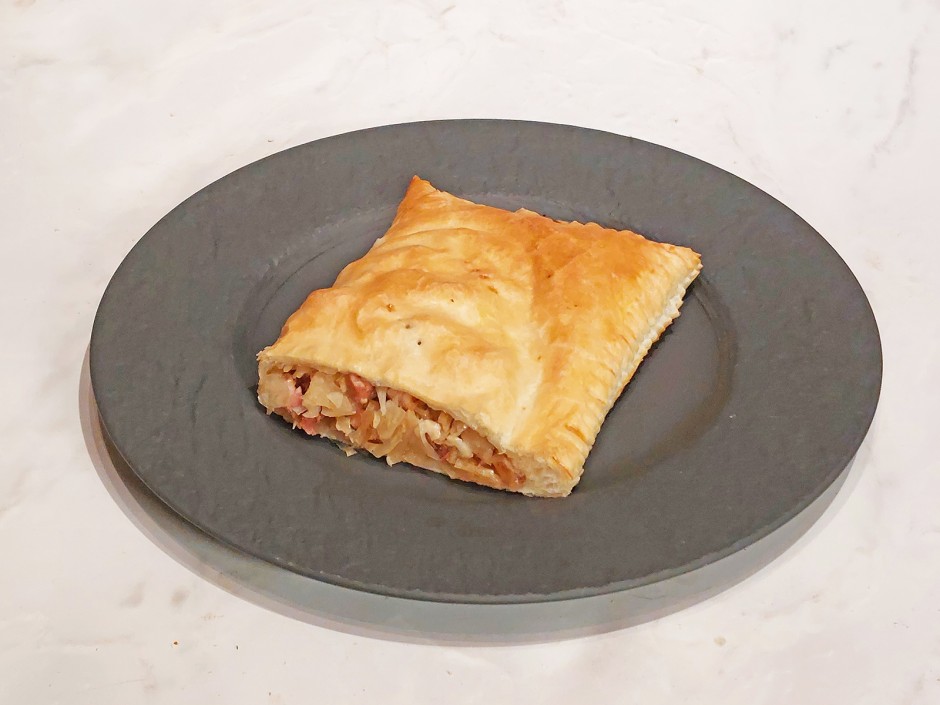 Weißkraut-Blätterteigtaschen