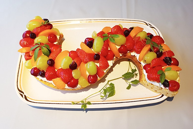 Obsttorte aus dem Camping-Backofen