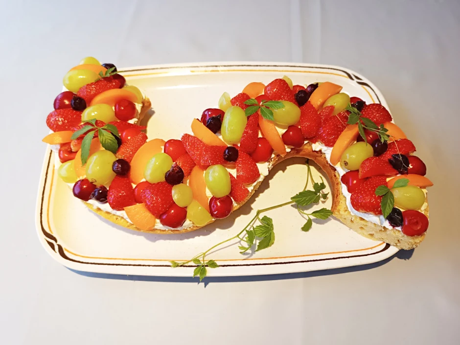 Obsttorte aus dem Camping-Backofen