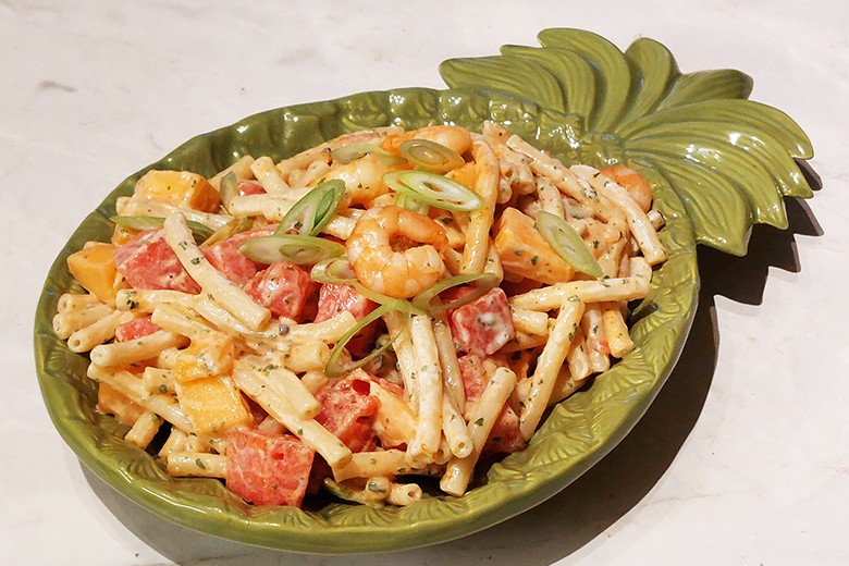 Nudel-Melonensalat mit Garnelen
