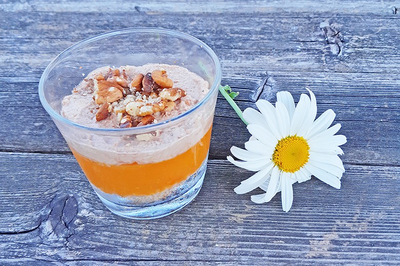 Brösel-Marille Schokodessert